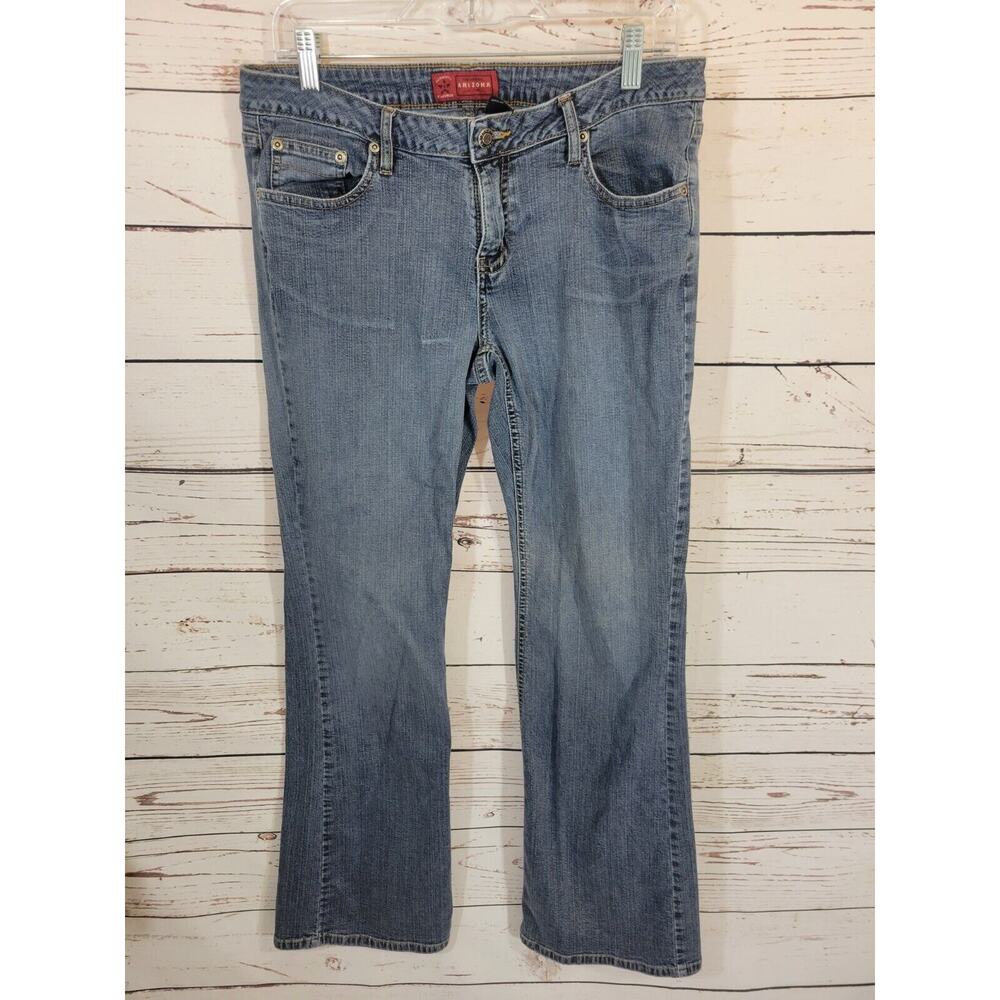Arizona Blue Denim‎ Straight Leg Mid Rise Medium Wash Jeans Women's Size 11